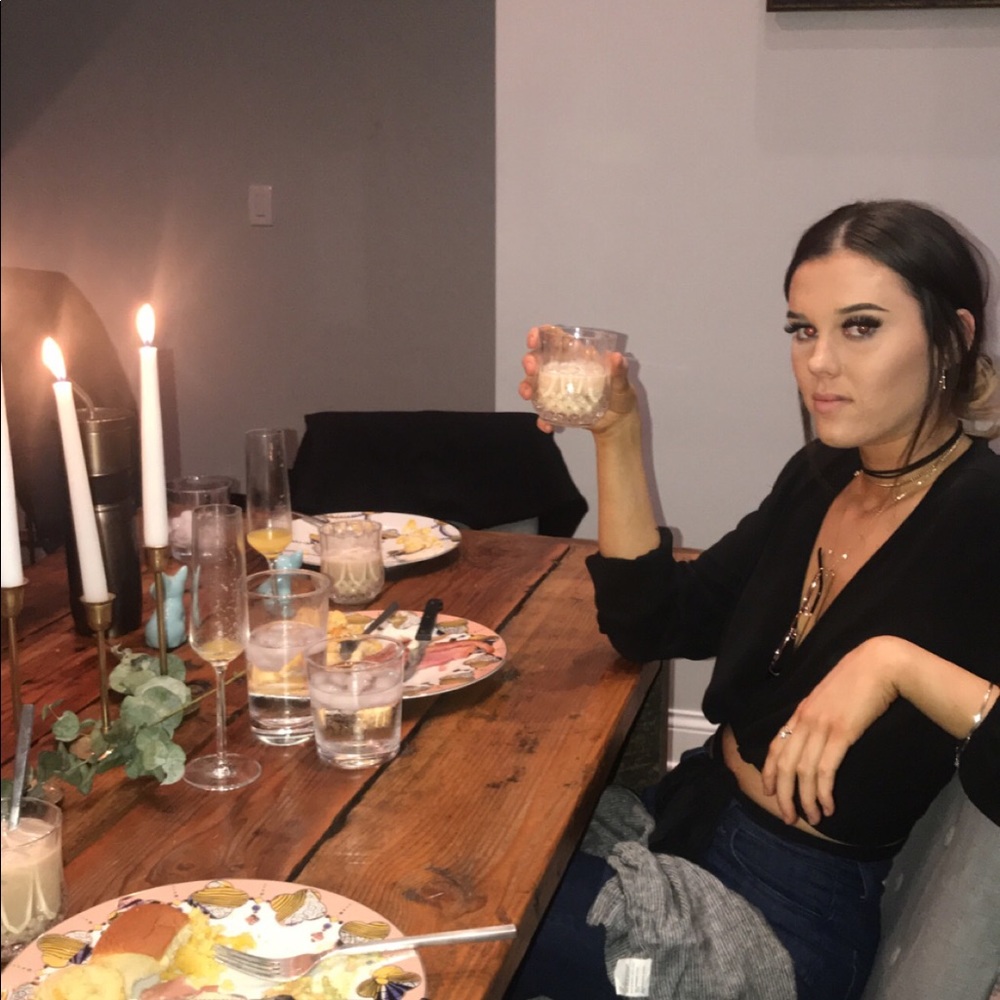 Meet your Posher, Aliza